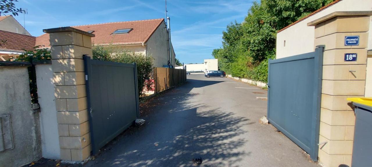 Studio Le Jungle - Roissy Cdg - Parc Asterix - Paris Moussy-le-Neuf Exterior photo